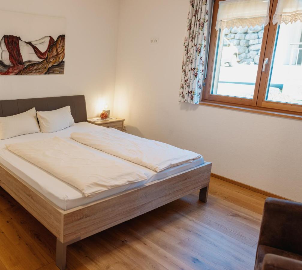 Appartements Christine Bezau Bagian luar foto
