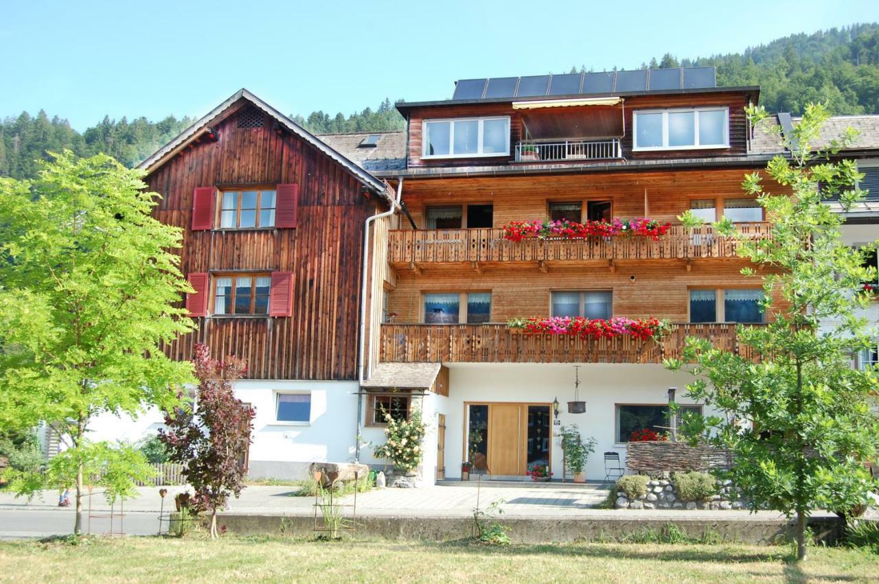 Appartements Christine Bezau Bagian luar foto